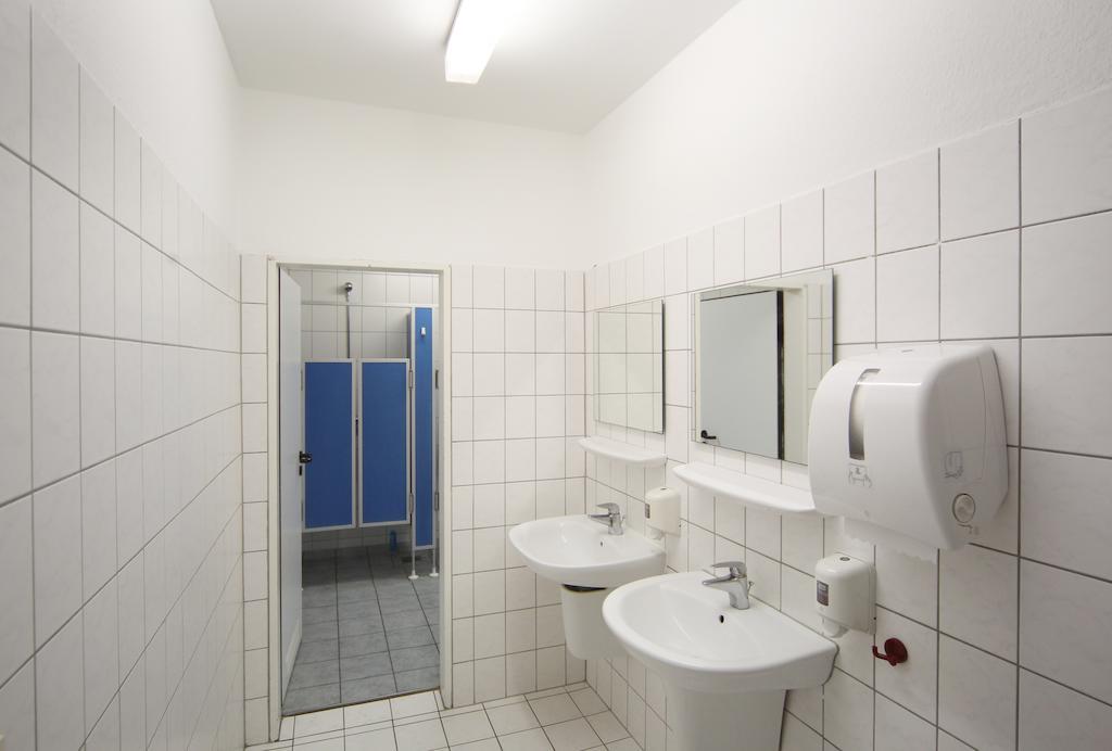 Hostel Djh